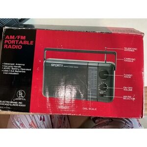 Electro Brand Sporty AM/FM Portable Radio Model 951 Vintage Gray with Box